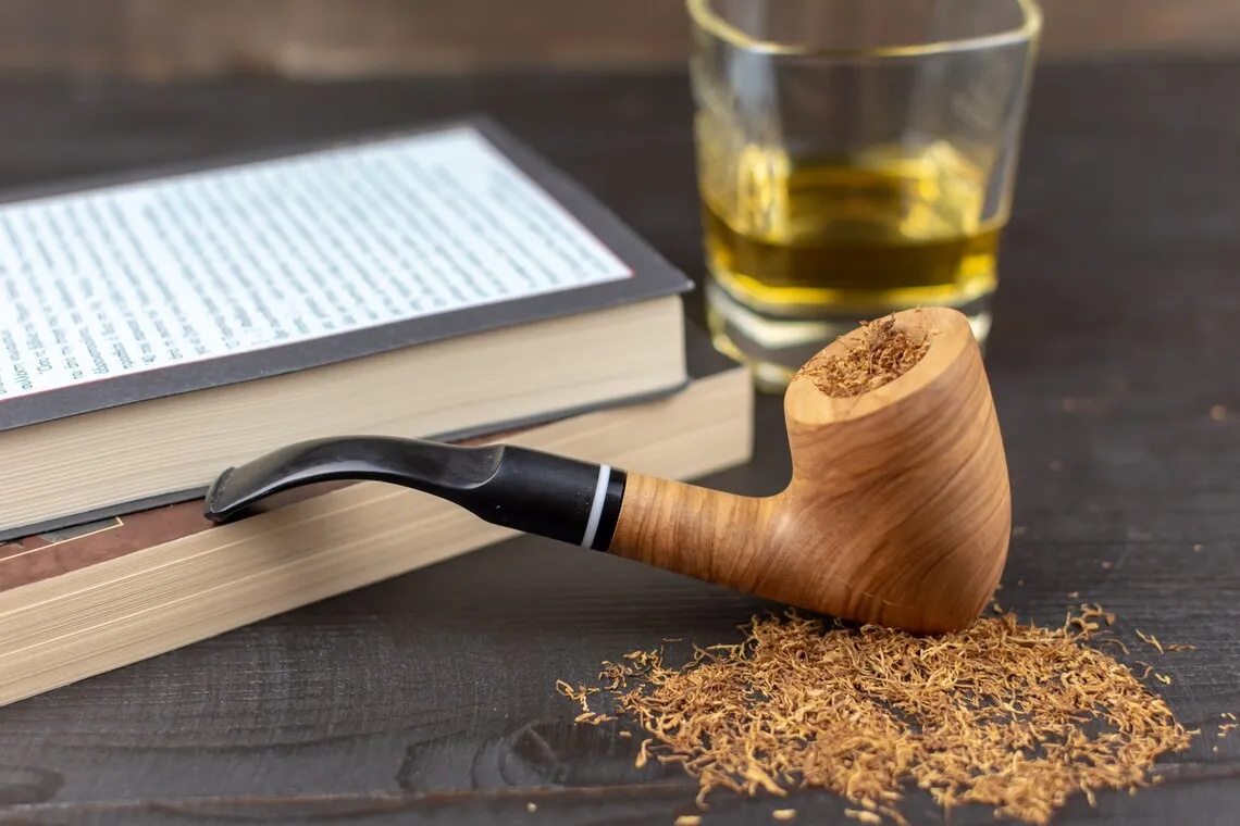 Modern Wooden Tobacco Smoking Pipe in elegant design | Handmade Olive Wood Pipe | high quality Unique Wooden Pipes