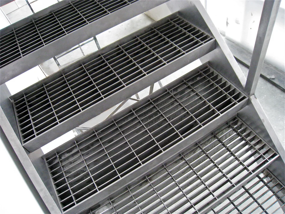 Modular Stainless Steel Stair Grating System with Diamond Plate Steps ...