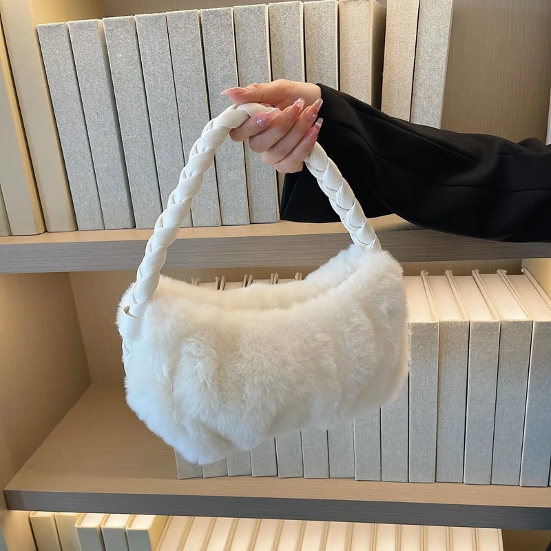 Wholesale Autumn Winter New Twist Woven Versatile High-end Sense Waterproof Polyester Plush Bag Simple Messenger Handbag Women's