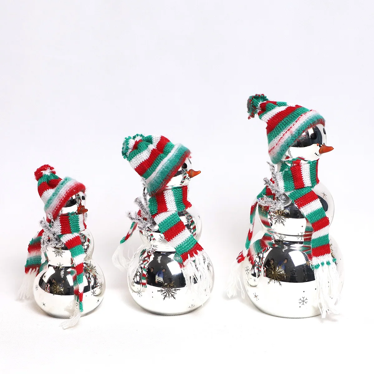 Small led light pre-lit up sliver glass christmas xmas snowman figurine decoration ornaments for christmas new year home decor factory