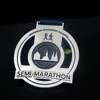 Médaille découpée