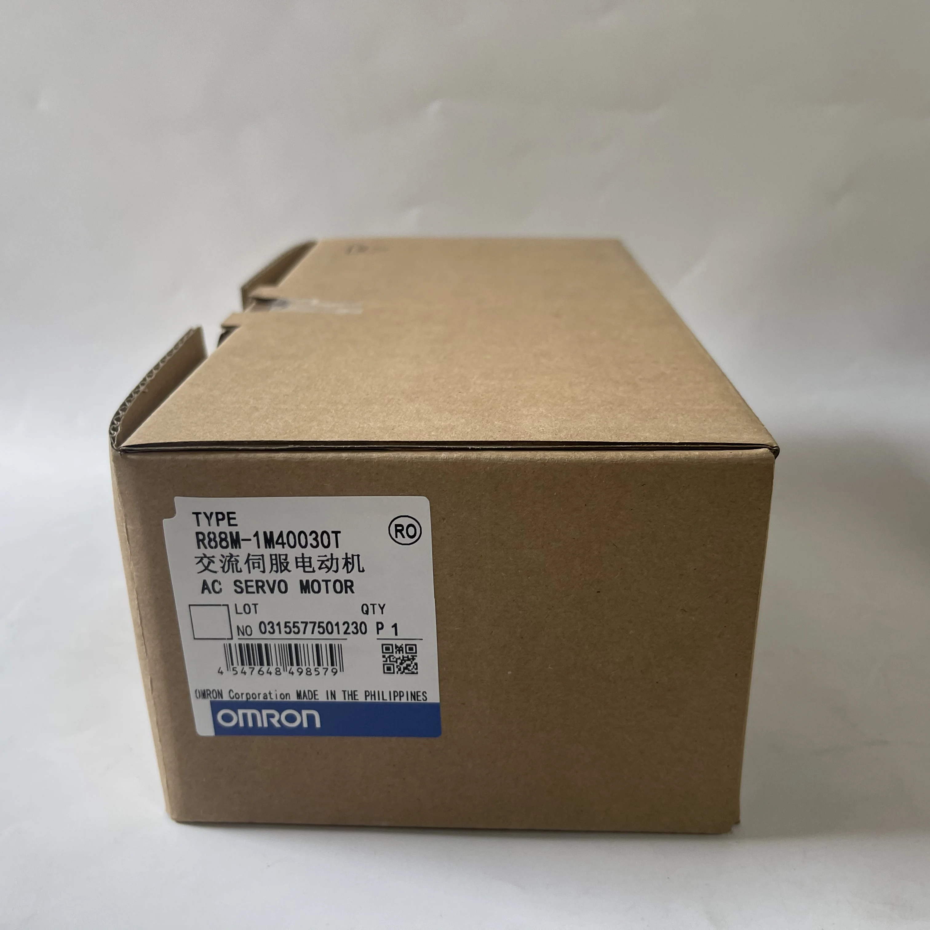 OMRON AC Servo Motor R88M-1M40030T OMRON AC Servo Motor R88M-1M40030T