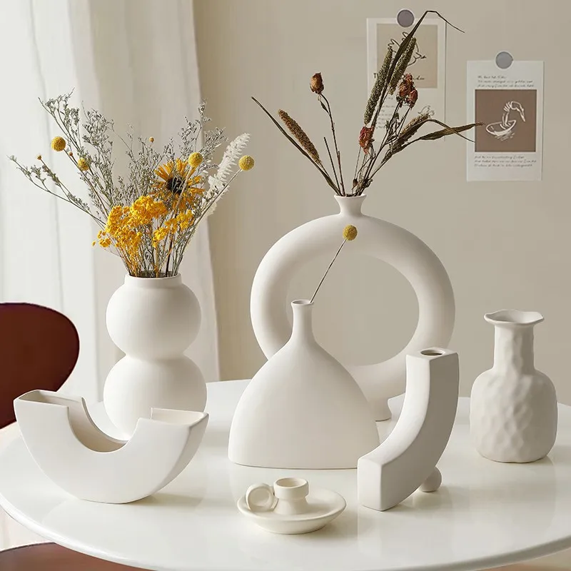 REMEMBER – Set Da 5 Mini Vasi Moderni In Porcellana – Misure Diverse, Colori Assortiti, Puristi – Per Fiori Singoli, Decorazioni Da Tavolo E Regali – 30x30x75 Mm E Altre Misure