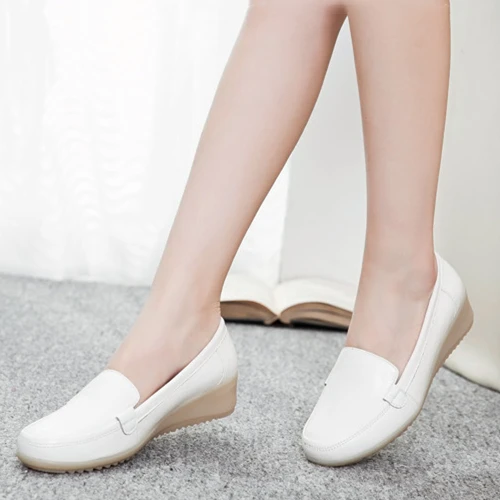 expensive nursing shoes