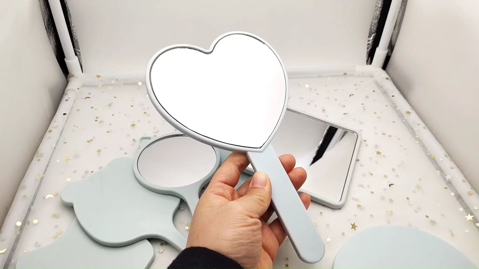 Small Moq Customized Logo Heart Shapes Cosmetic Pink Hand Mirrors Wholesale Bulk Makeup Hand