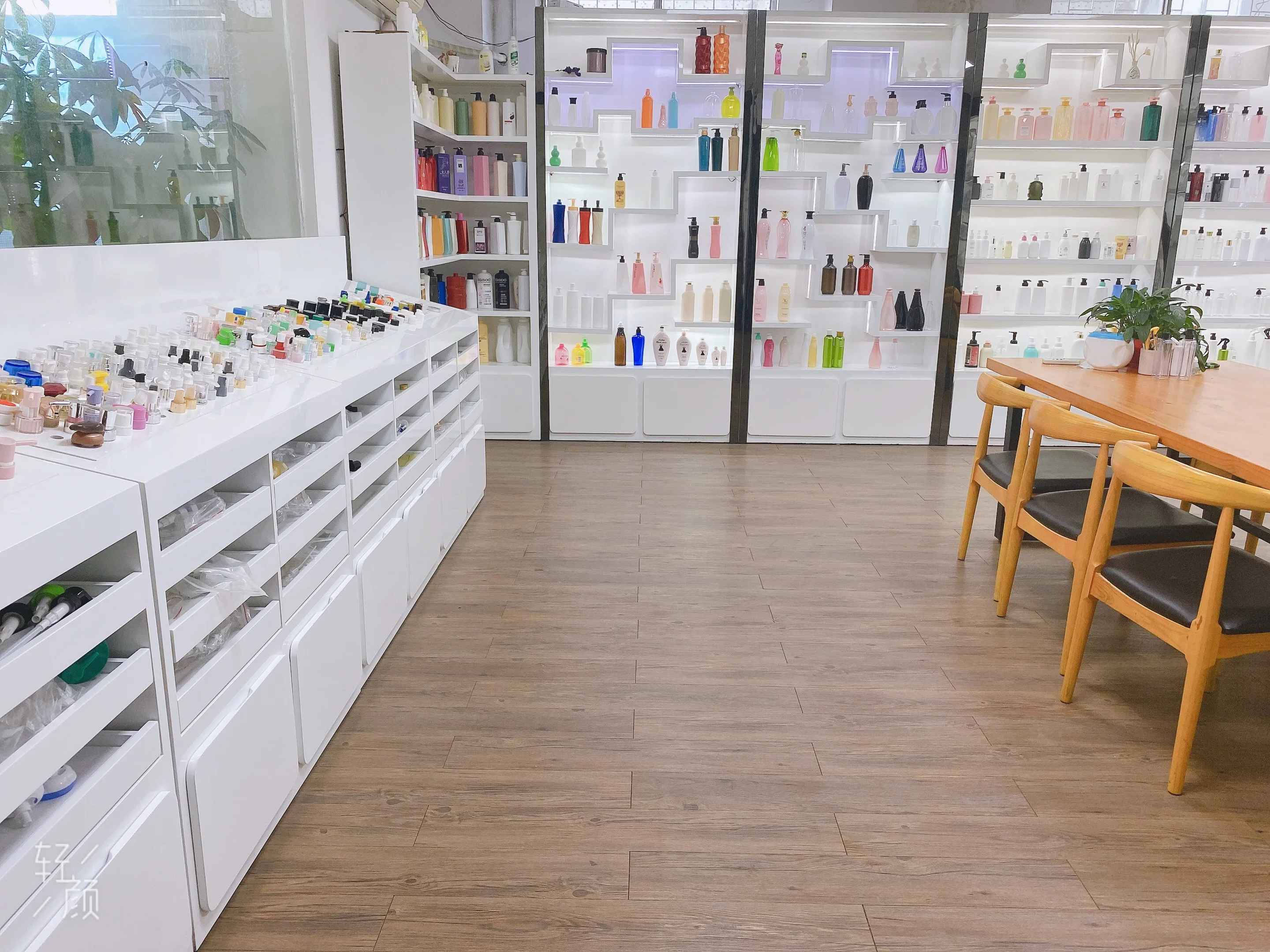 Guangzhou Kehua Plastic Products Co., Ltd.