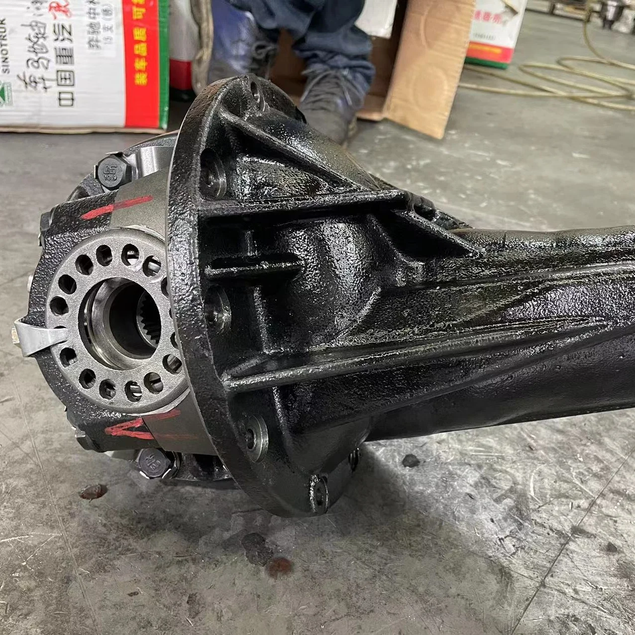 New Toyota Land Cruiser 10-43 Front Differential for FZJ71, FZJ74