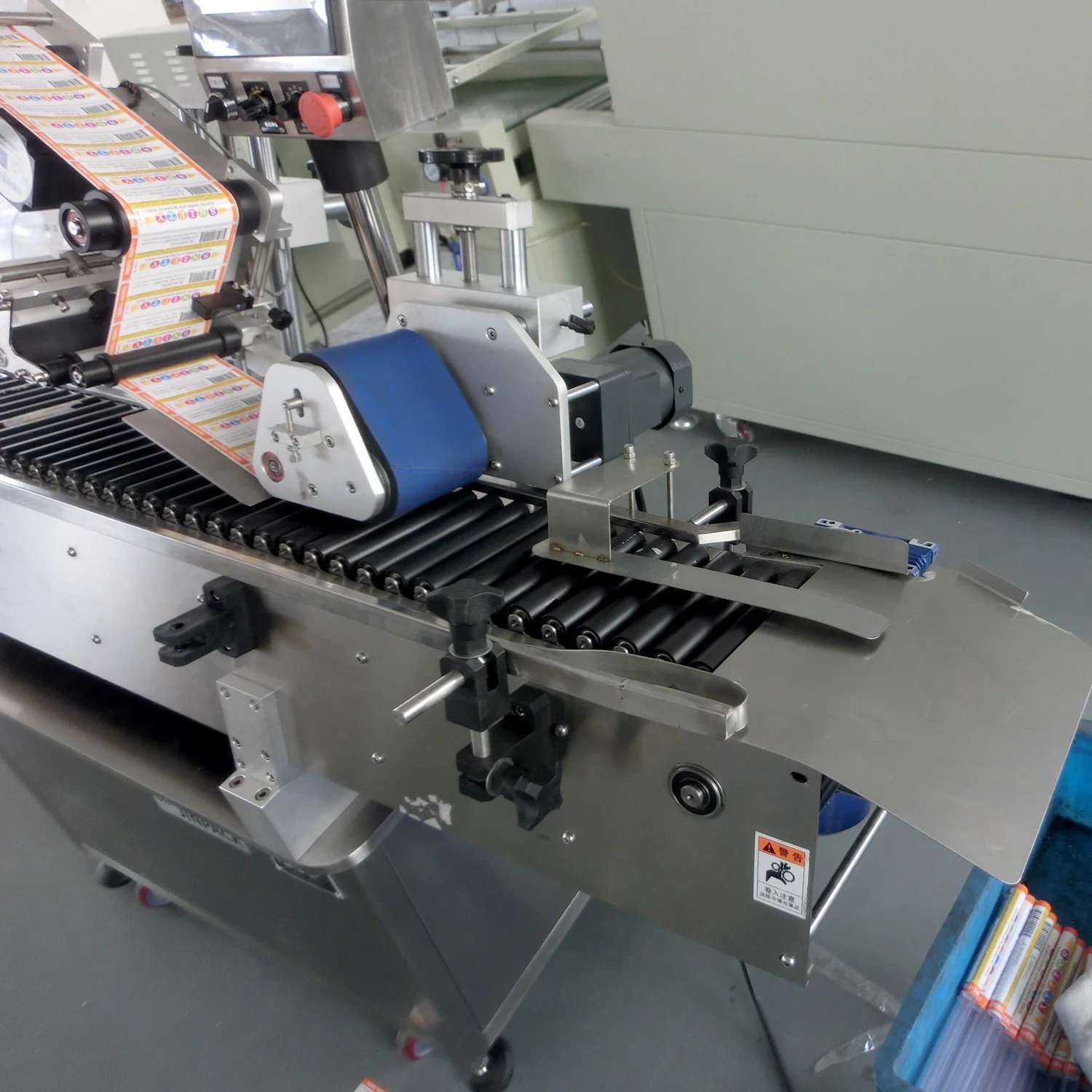 YIMU YM215 Automatic Small Sample Bottle Ampoule Cigar Cigarette Tubes Labeler Horizontal Vial Sticker Bottle Labeling Machine