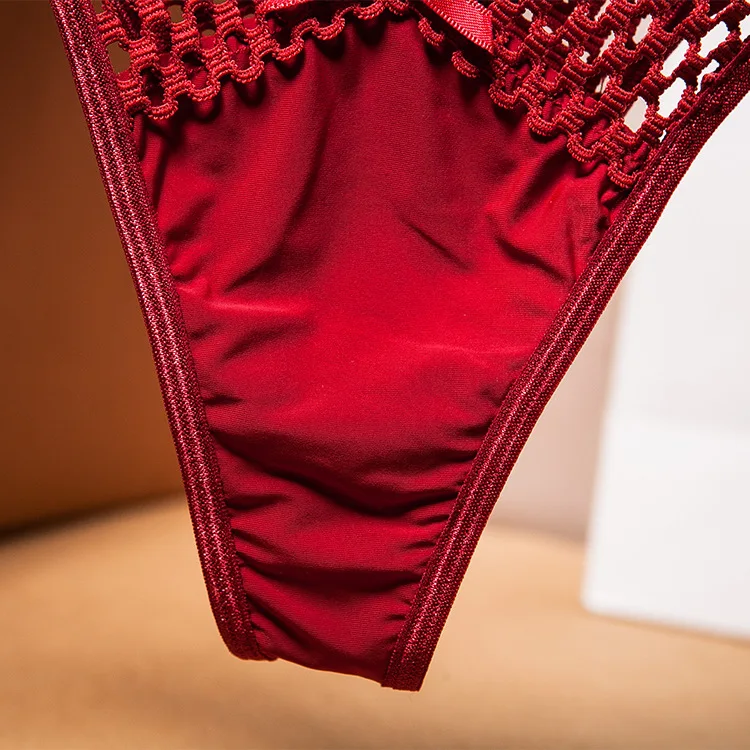 2023 nouveau T String culotte femmes Tanga évider Sexy string G