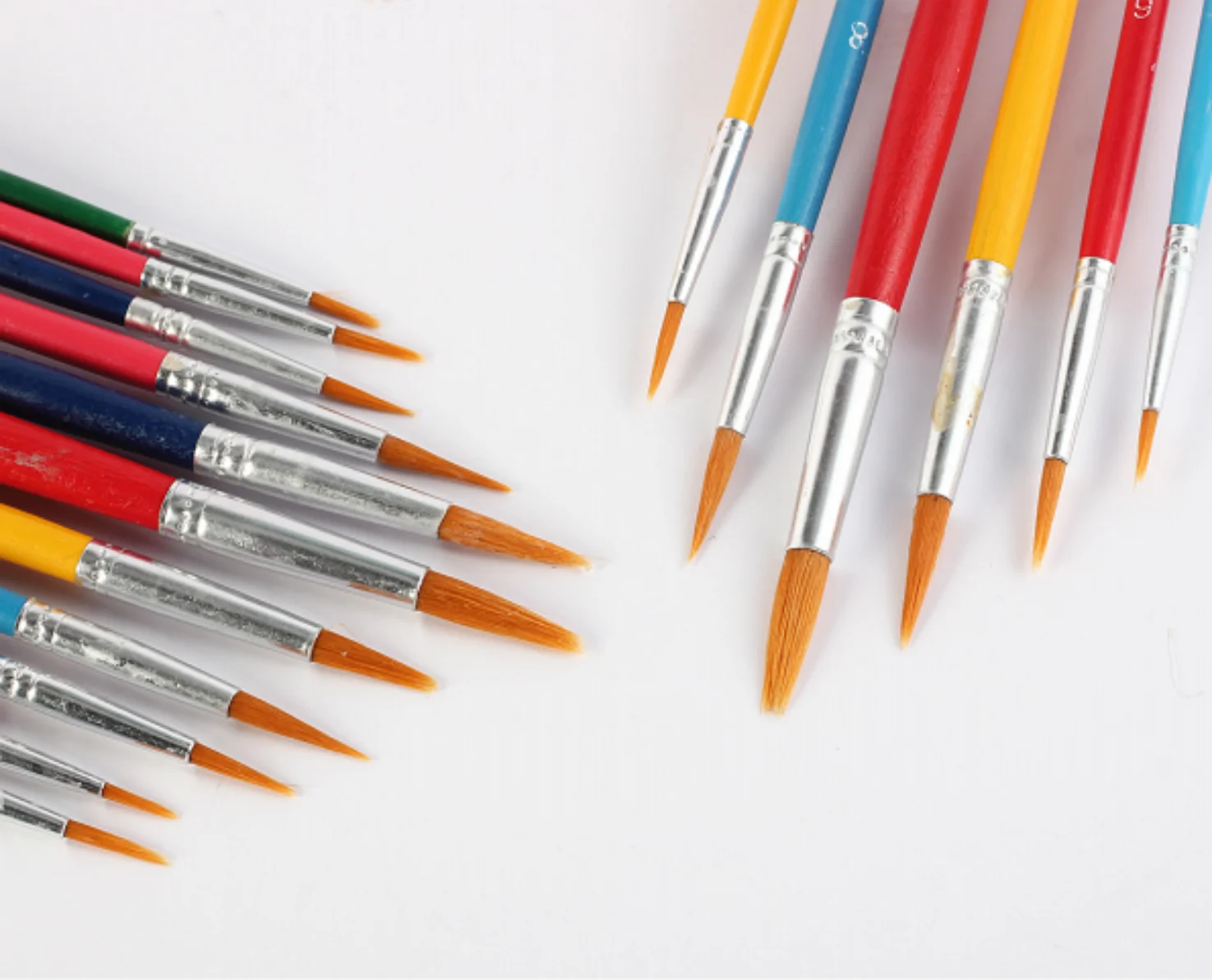 Прямые продажи с фабрики высококачественные художественные масляные акриловые кисти для гуаши деревянные ручки принадлежности