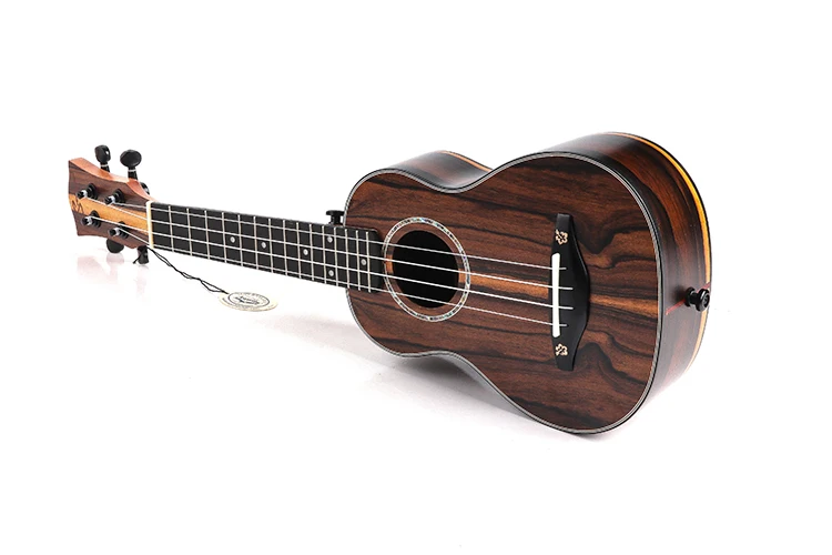 Famous　ukulele  FU-100 フェイマス ウクレレ Famous ukulele FU-100 - メルカリ