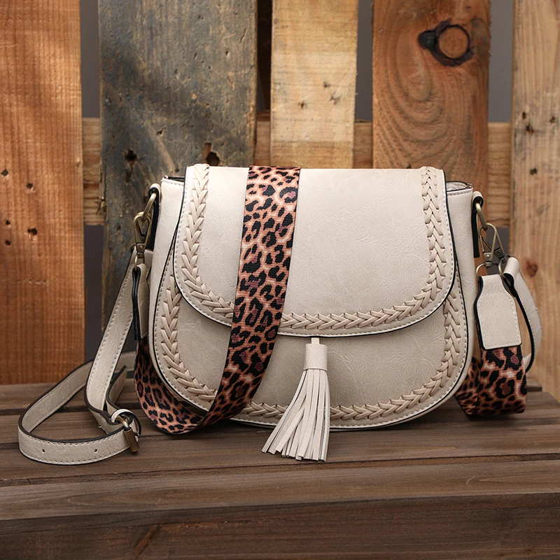 retro saddle bag