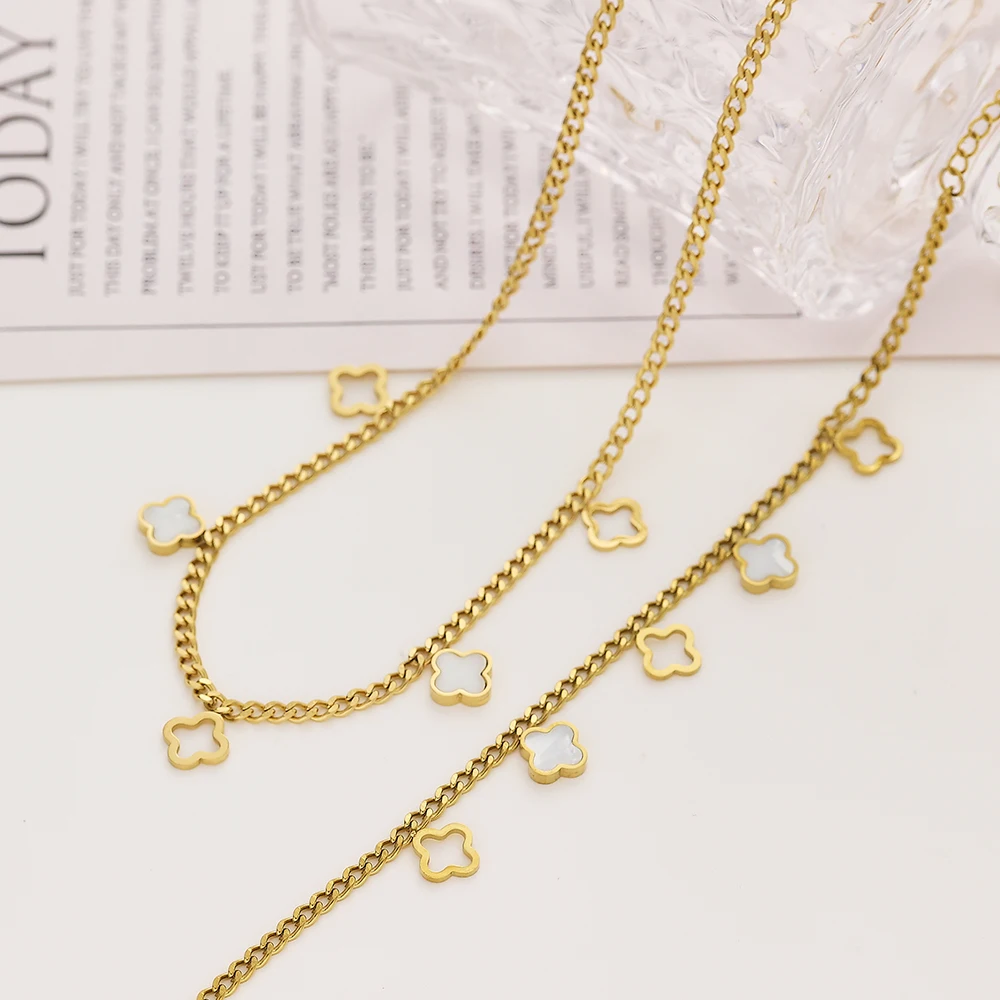 XIXI Stainless Steel Pendant Clavicle Chain Butterfly Love Star Women Gift 18K Gold Plated Heart Fashion Jewelry Necklaces
