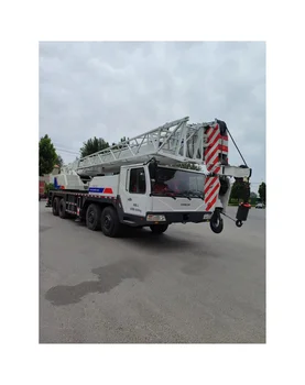 Year near good condition 50 tons zoomlion  used truck crane