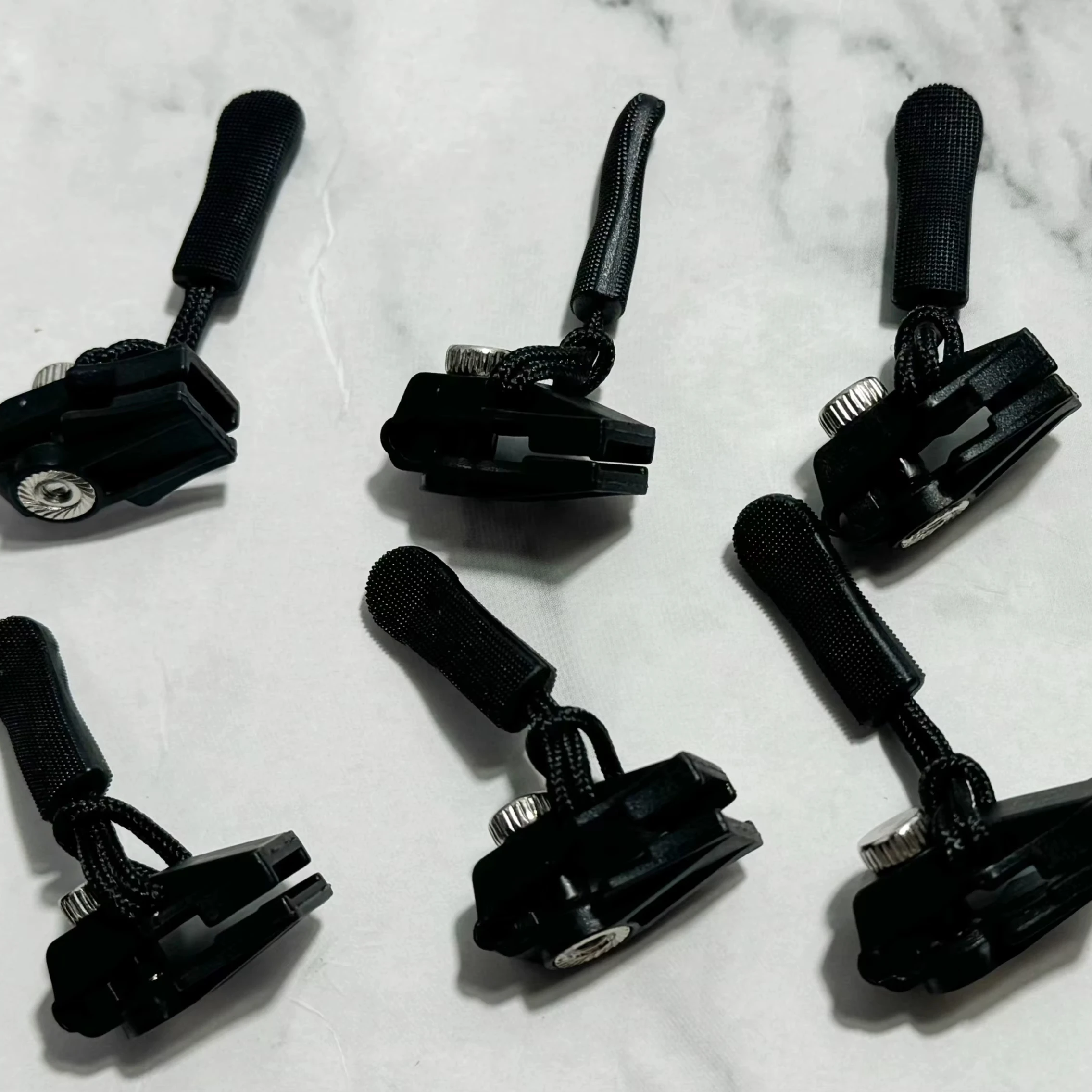 Universal Instant Zipper Repair Replacement Kit Durable Fix Zipper Sliding Teeth Rescue Screw Zipper Head RU