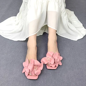 Customized Designer Shoes Pearl Sandals Women's Transparent Heel Low Heel slippers Luxury Women's Fashion