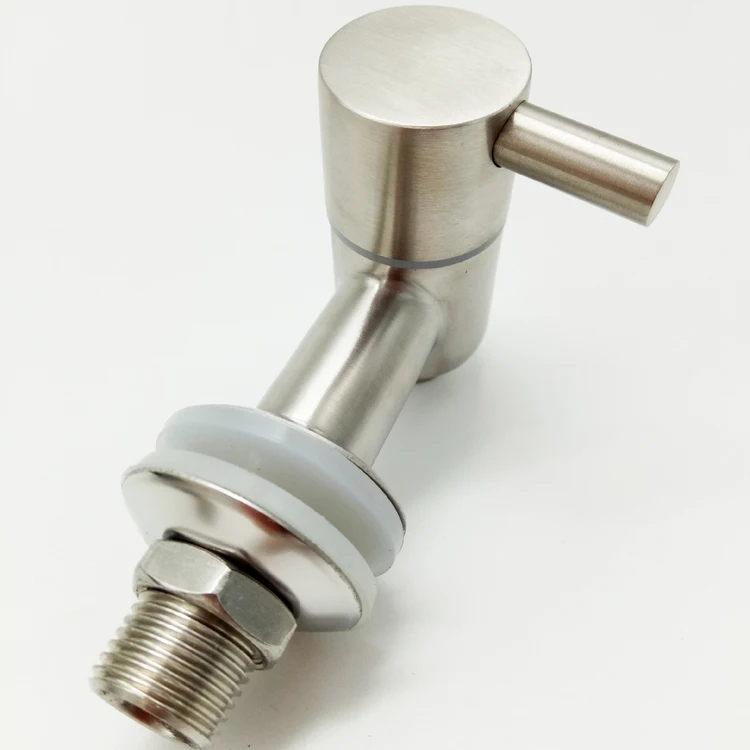 Винтовой монтажный кран из дуба для винной