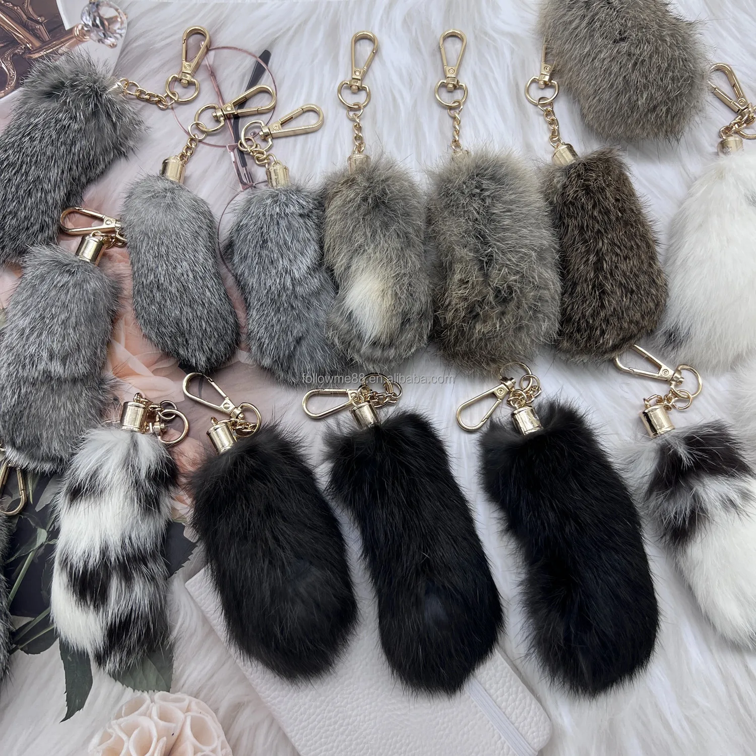 U.S. Toy Handmade Creative Lucky Rabbit's Foot Key Chains