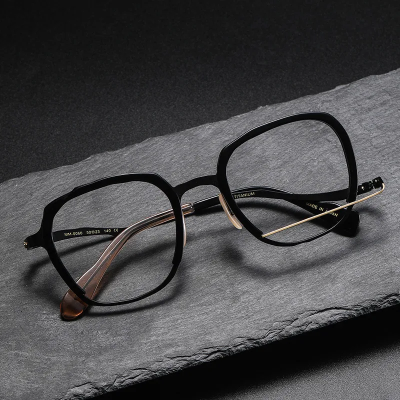 High Quality New Design Titanium Optical Eyewear Frame Men Prescription Glasses for Sale MM0060