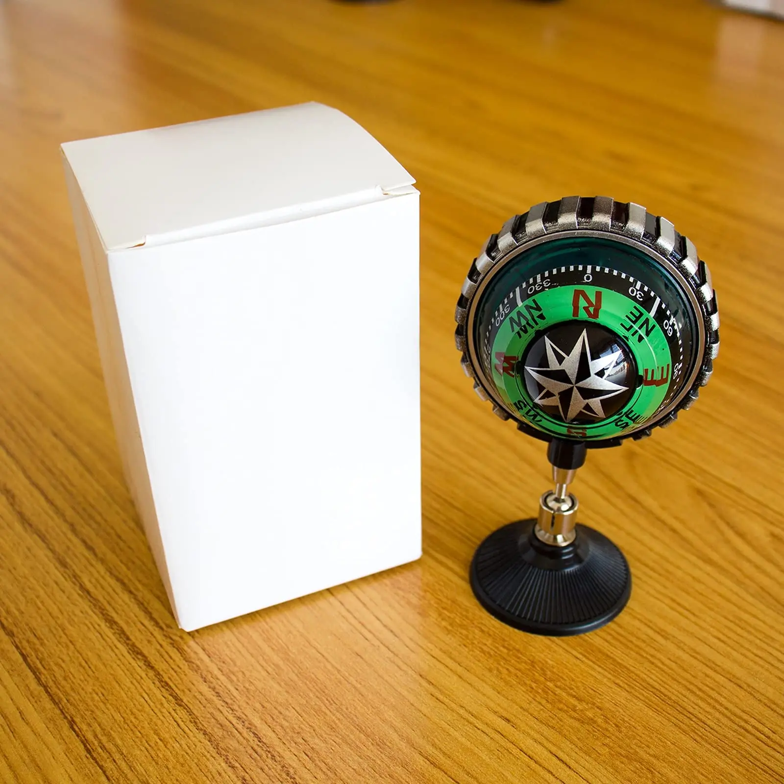 UKCOCO Boussole Mini Boule Noire – Compacte Pour Tableau De Bord, Randonnée, Moto Ou Camping – Plastique Durable, Design Sphérique, Indications Précises, Format 2 Cm