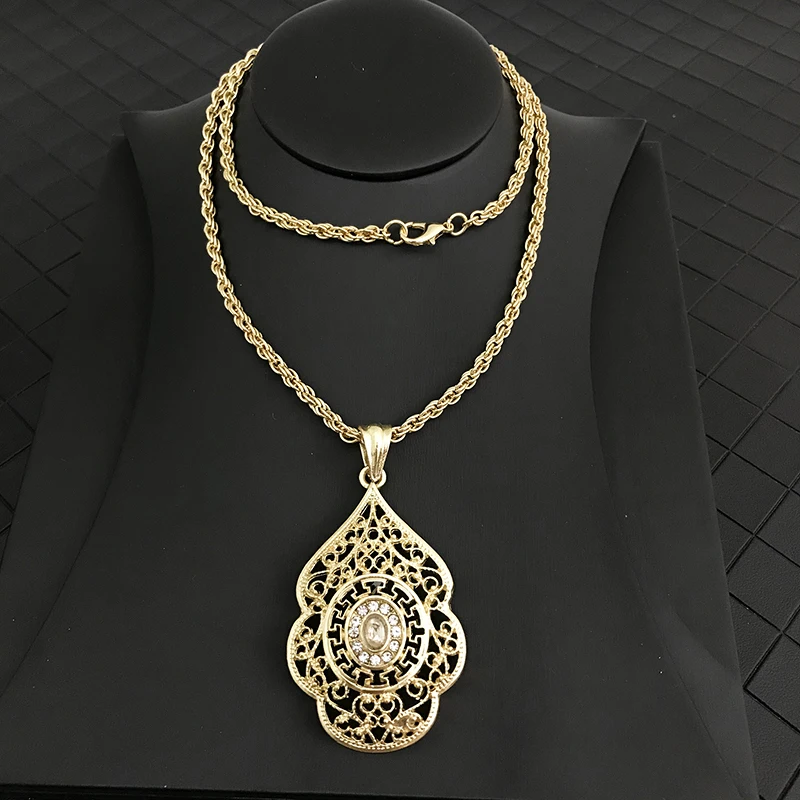 杜拜黄金金属粗链吊坠项链女男嘻哈摇滚骑士项链饰品饰品批发