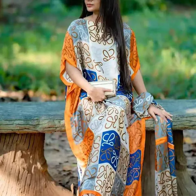 2024 New Ladies Luxury African Kaftan Custom Casual Plus Size Women's Silk Dress with Scarf Rayon Cotton and Linen Material