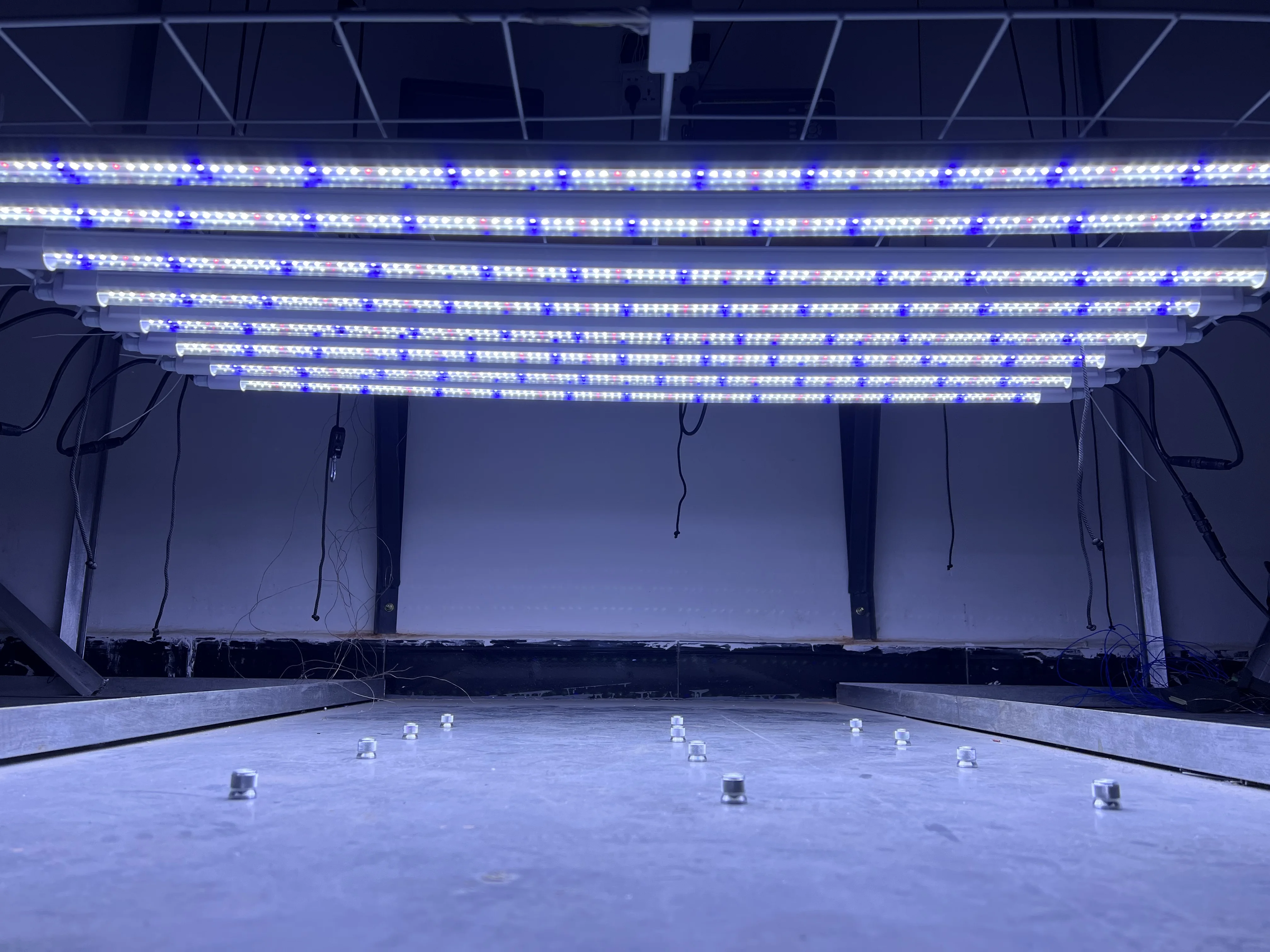 High Efficiency LED Grow Lights - 4FT 18W & 25W Clone Bars
