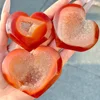 Coeur de géode d'agate rouge