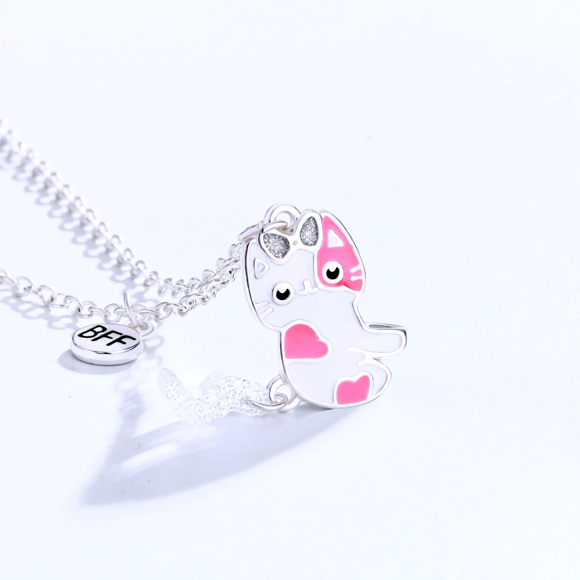 Collana Gattino Con Cuore Di Diamanti – Simpatica E Versatile In Lega Argentata – Regalo Per Amiche, Fidanzate, Sorelle – Design Carino E Brillante