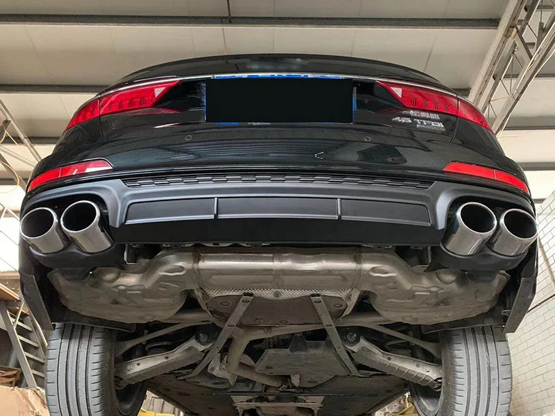 Audi A6 C8 Sline用 Sスタイル リアバンパーディフューザー 黒色