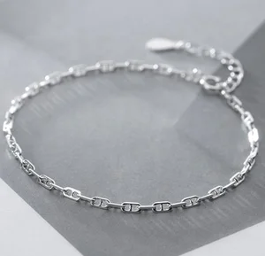 Fashionable Minimalist Women Chain Bracelet Silver Color Hollow Geometric Chain Bracelet Custom