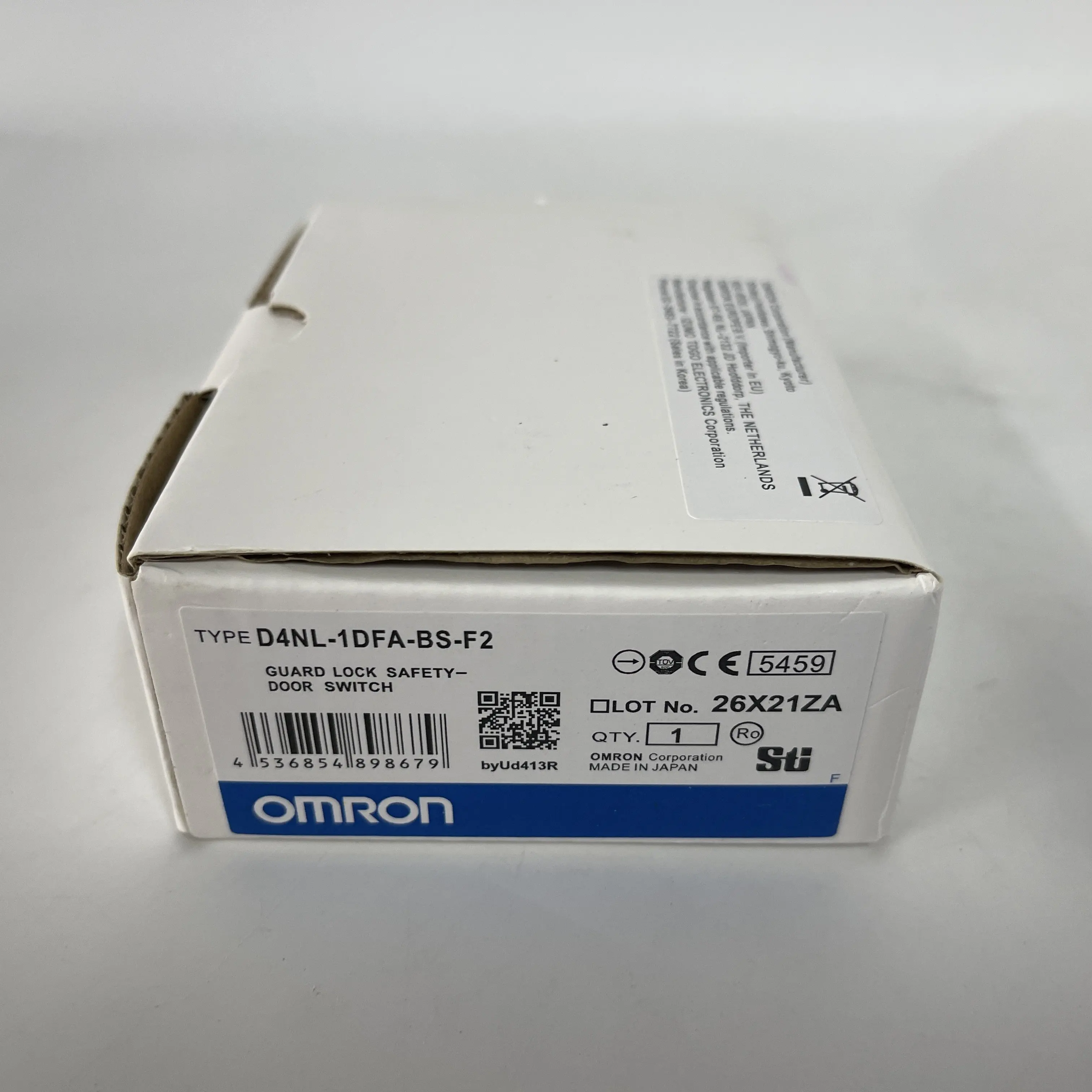 Omron Safety Door Lock Switch D4NL-1DFA-BS-F2 Omron Safety Door Lock Switch D4NL-1DFA-BS-F2