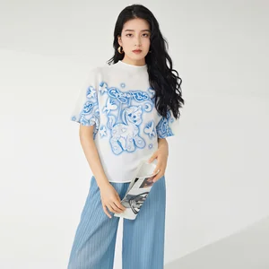 Miyake Women's Summer Vintage Fashion Top Unique Stretch Animal Print T-Shirt With Crew Neck and Short Bat Sleeves