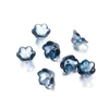 Glass flower beads - transparent blue