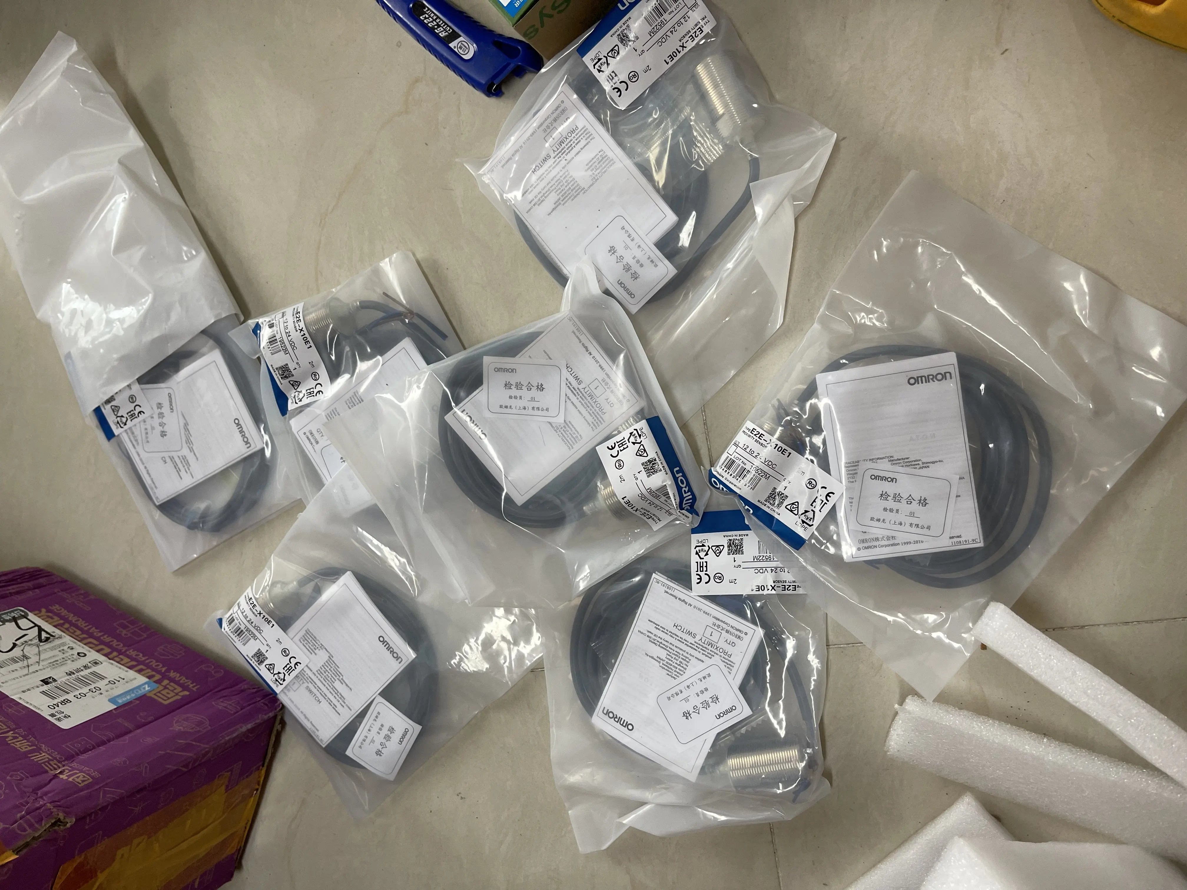 Omron Proximity Sensor E2E-X10E1