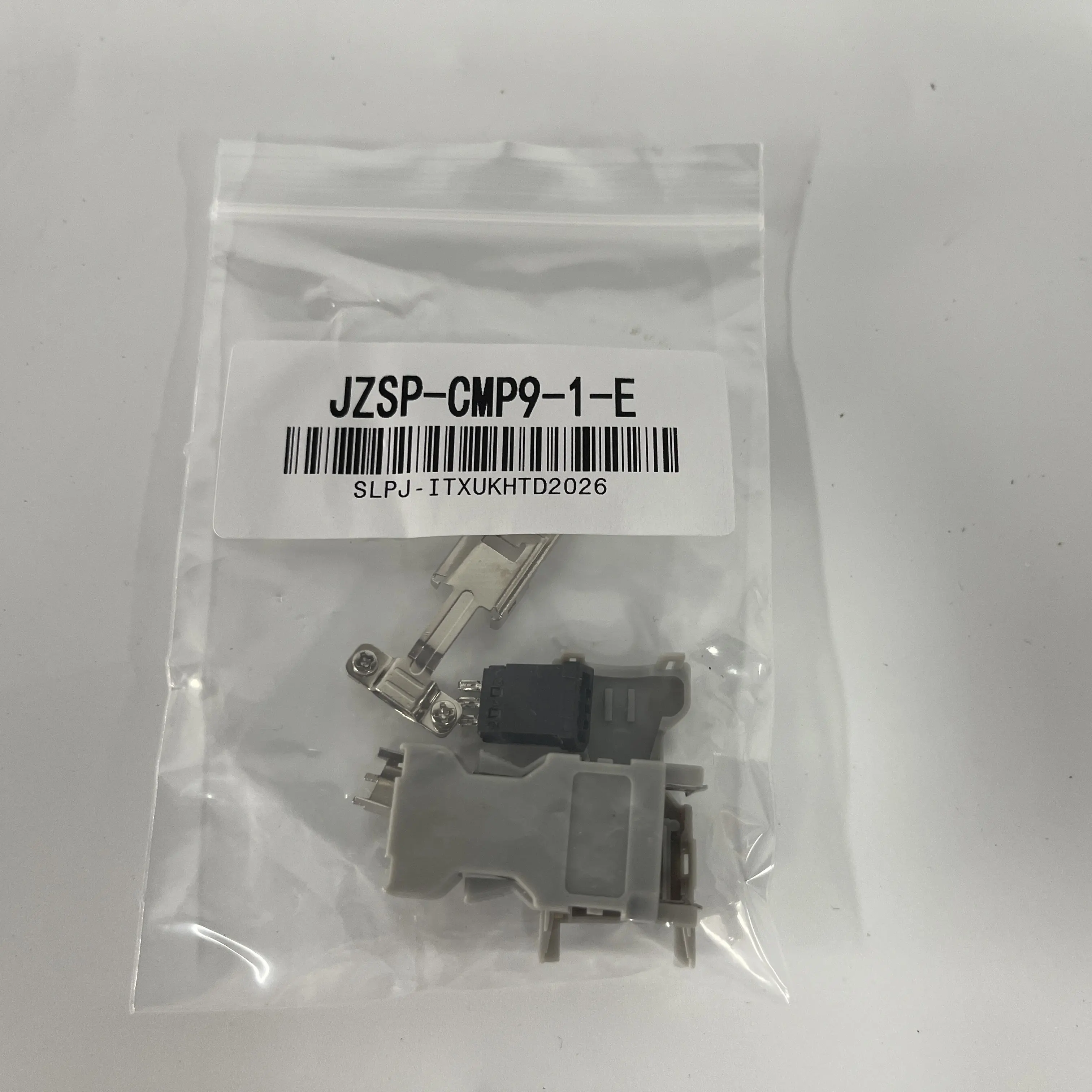 Mitsubishi Servo Connector Kit JZSP-CMP9-1-E Mitsubishi Servo Connector Kit JZSP-CMP9-1-E