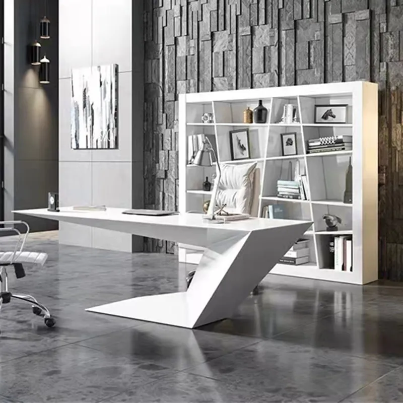 Белый стол для офисной