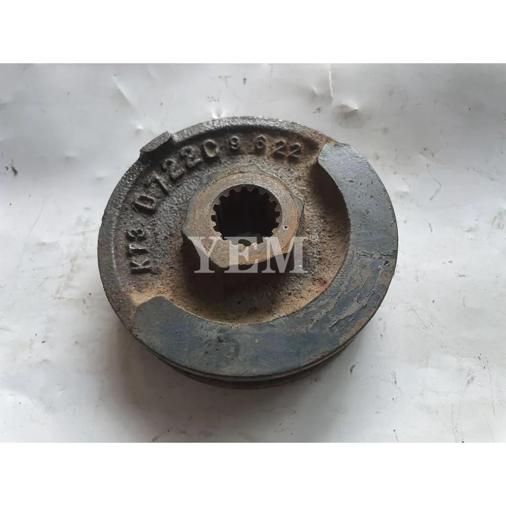 Hot Sale D722 Crankshaft Pulley for Kubota