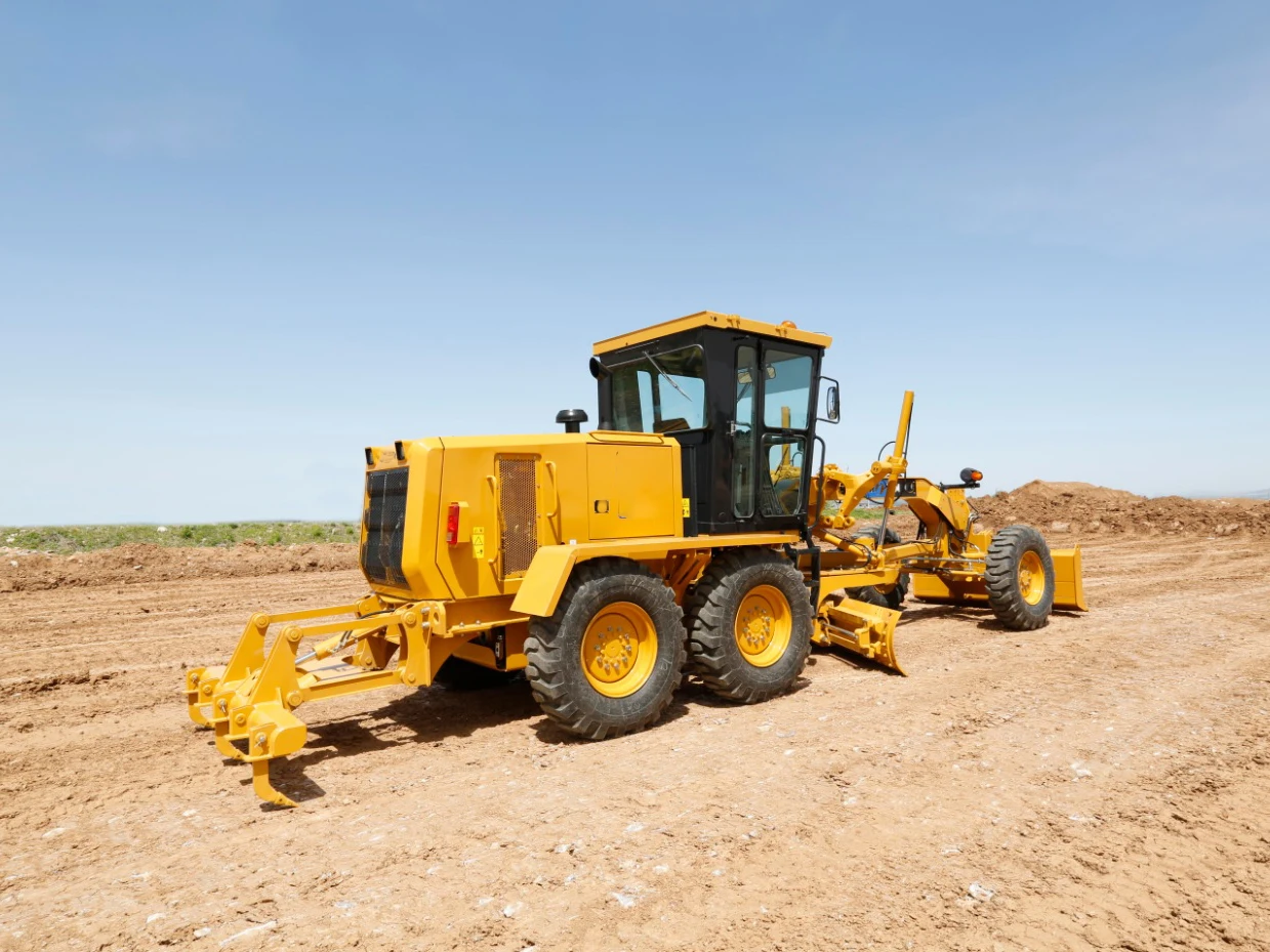 Chinese 16ton Motor Grader SEM921 with Front Dozer and Rear Ripper to Mexico