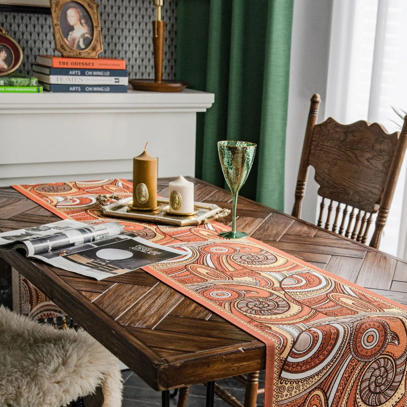 Wholesale Luxury High Quality Geometric Circle Printing Table Runner