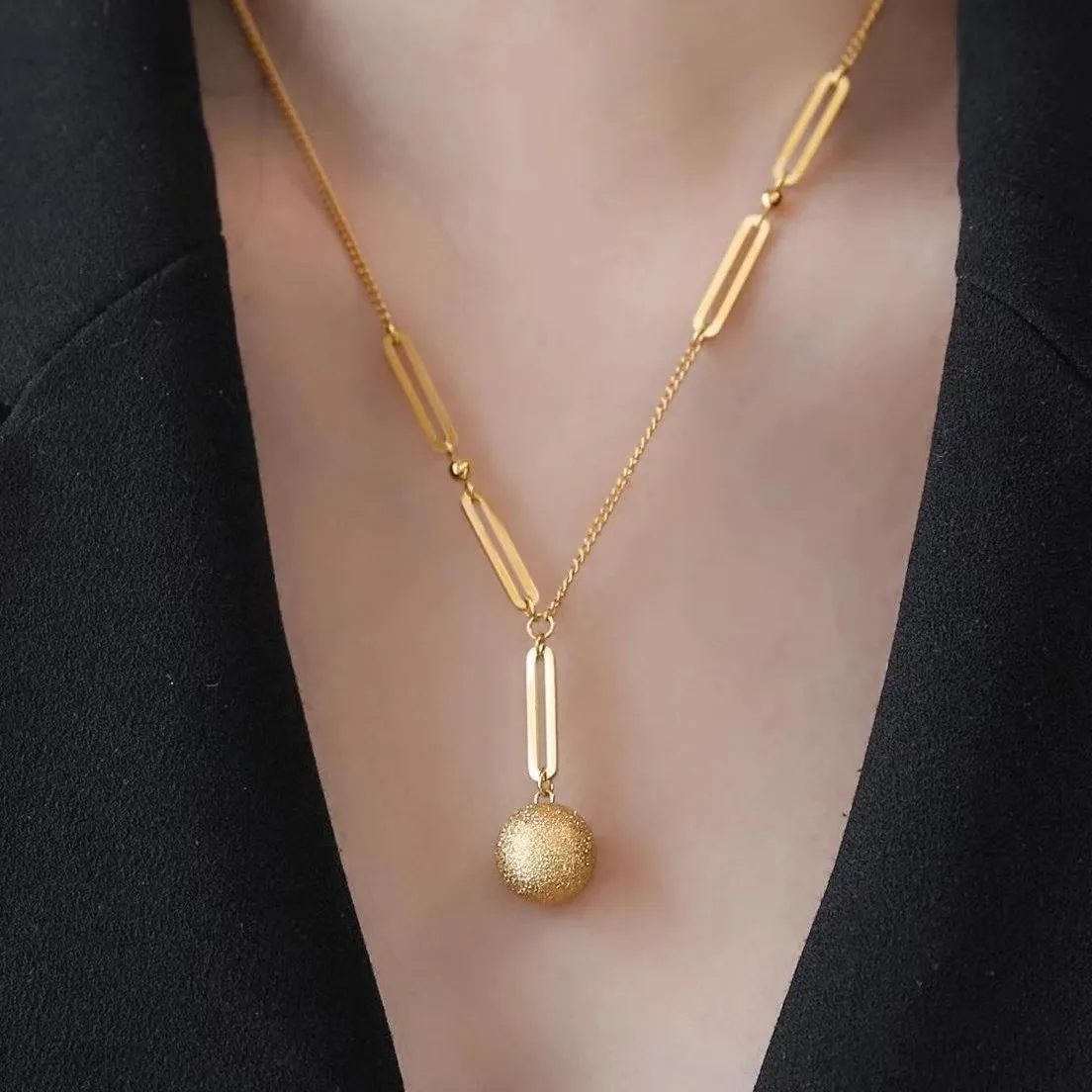 Women #39 s Fashion Stainless Steel Collar Bone Necklace Gold Ball Gold