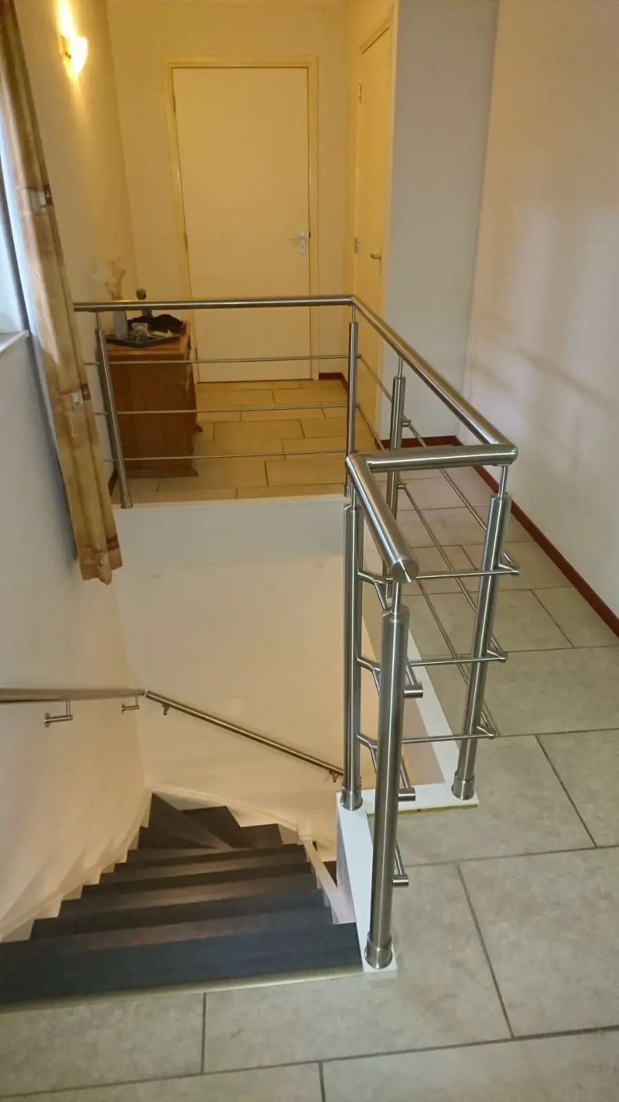 Modern Indoor Stainless Steel Tube Hand Railing for Stairs, Custom ...