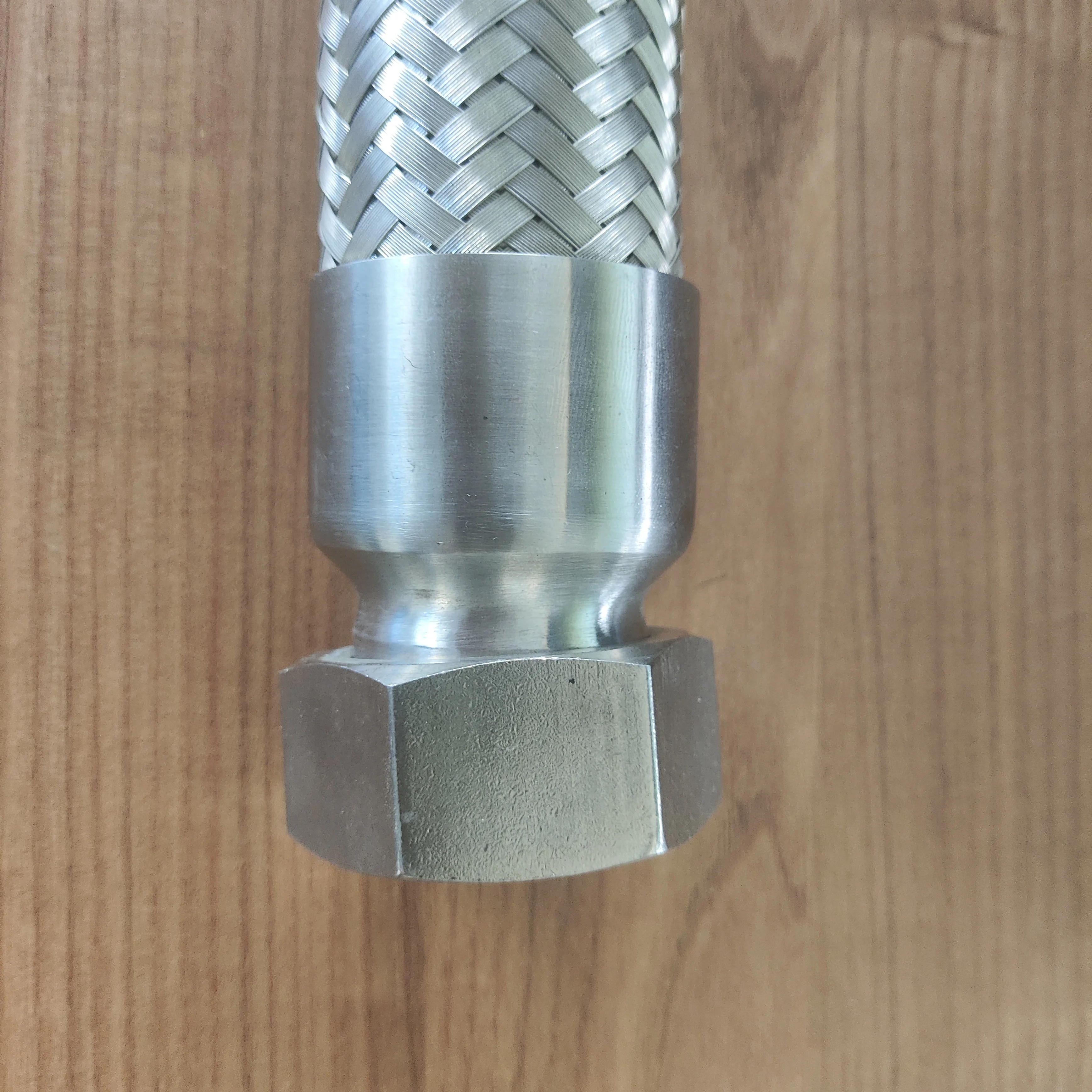 High Quality High Temperature Resistance Corrosion Braided Stainless Steel Threaded Flexible Metal Corrugated Hose