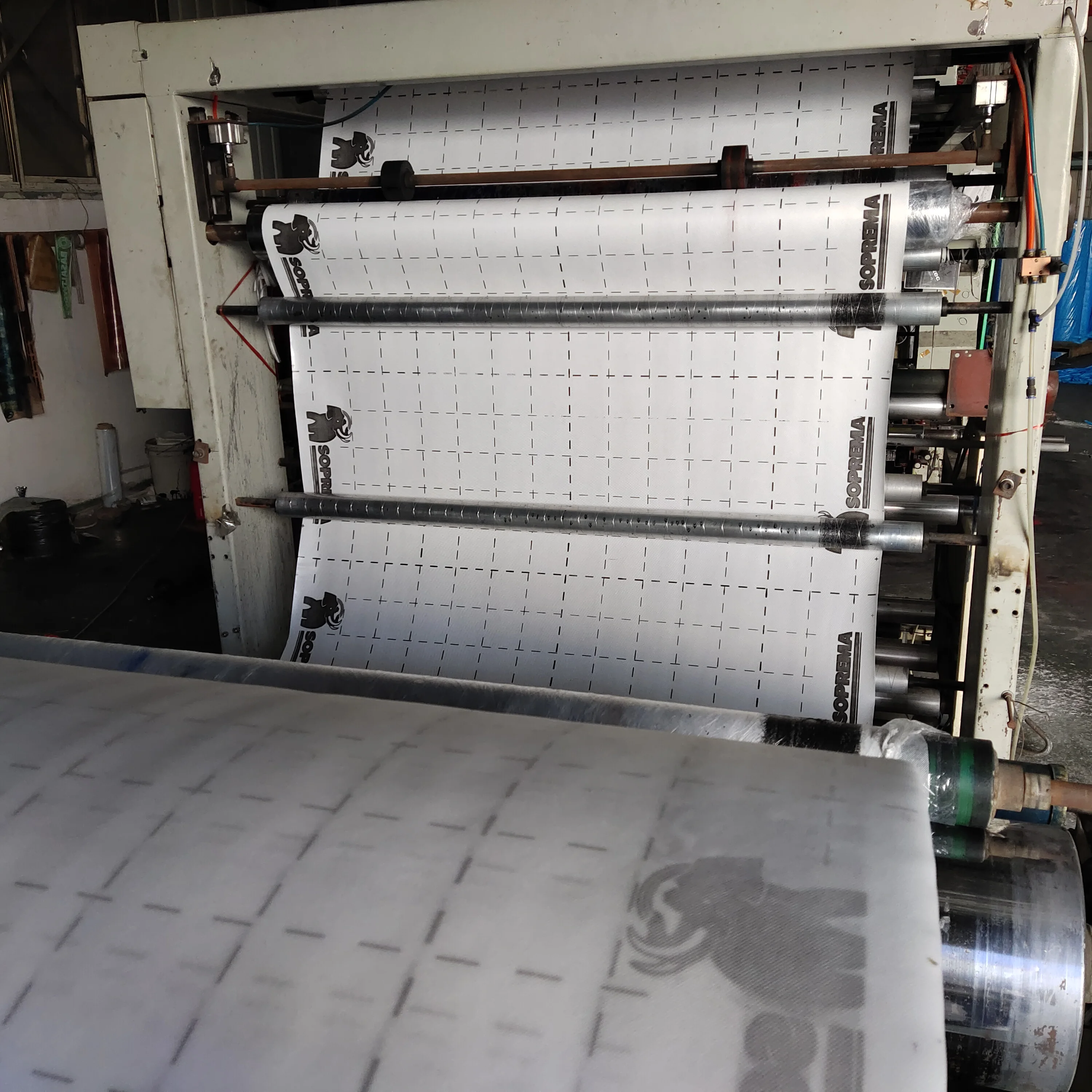 Одинаковая функция влагопроницаемой мембраны Tyvek House wrap для строительного конверта