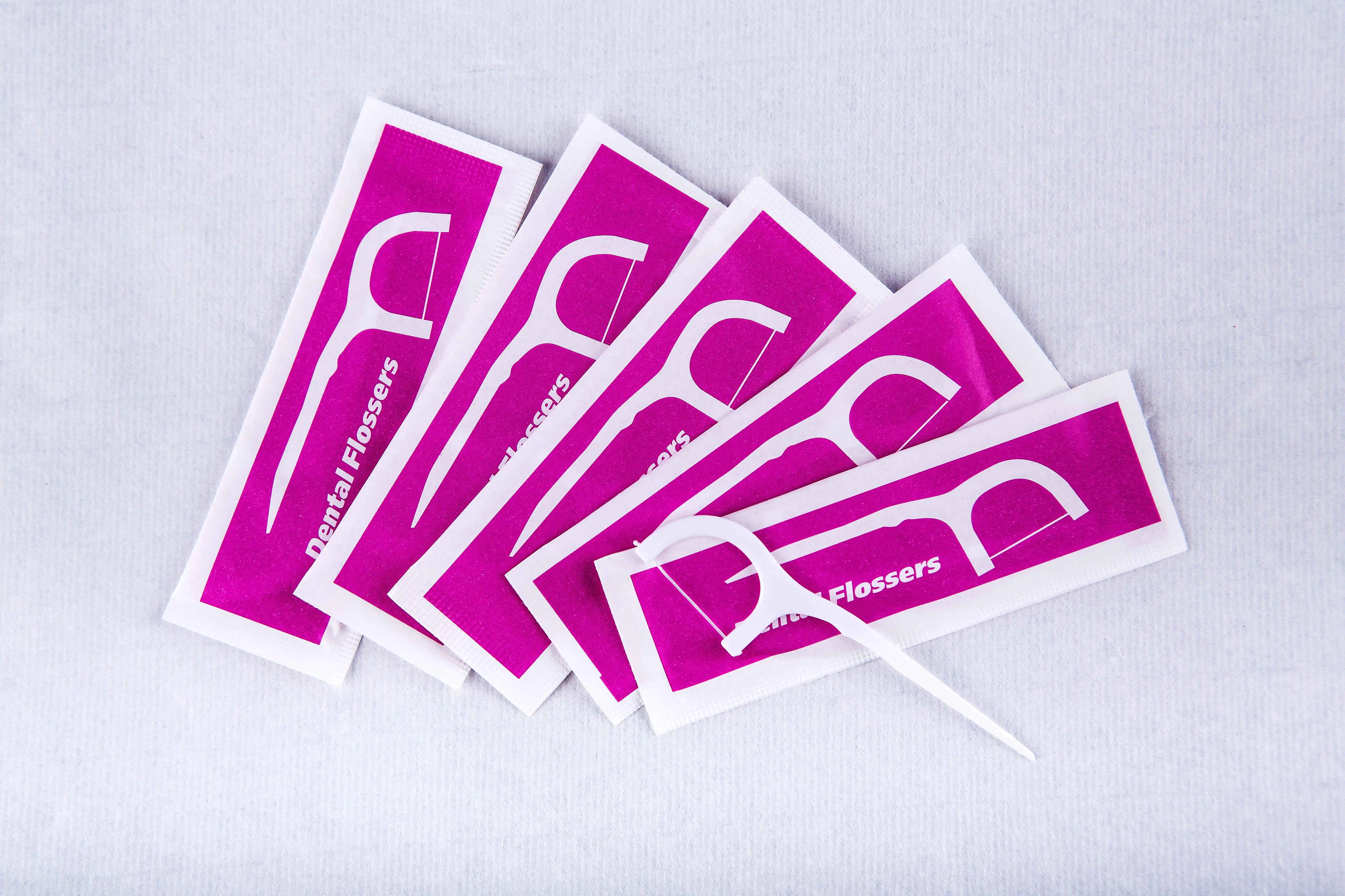 Manufacturer Plastic Dental Flosser Floss Pick Individually Wrapped For