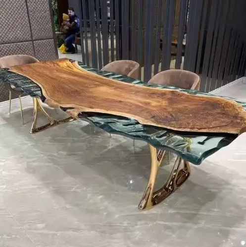 Live Edge Walnut Table Epoxy Resin River Table Sustainable  Luxury Modern Walnut Wood Dining Room Conference Table for Hotels