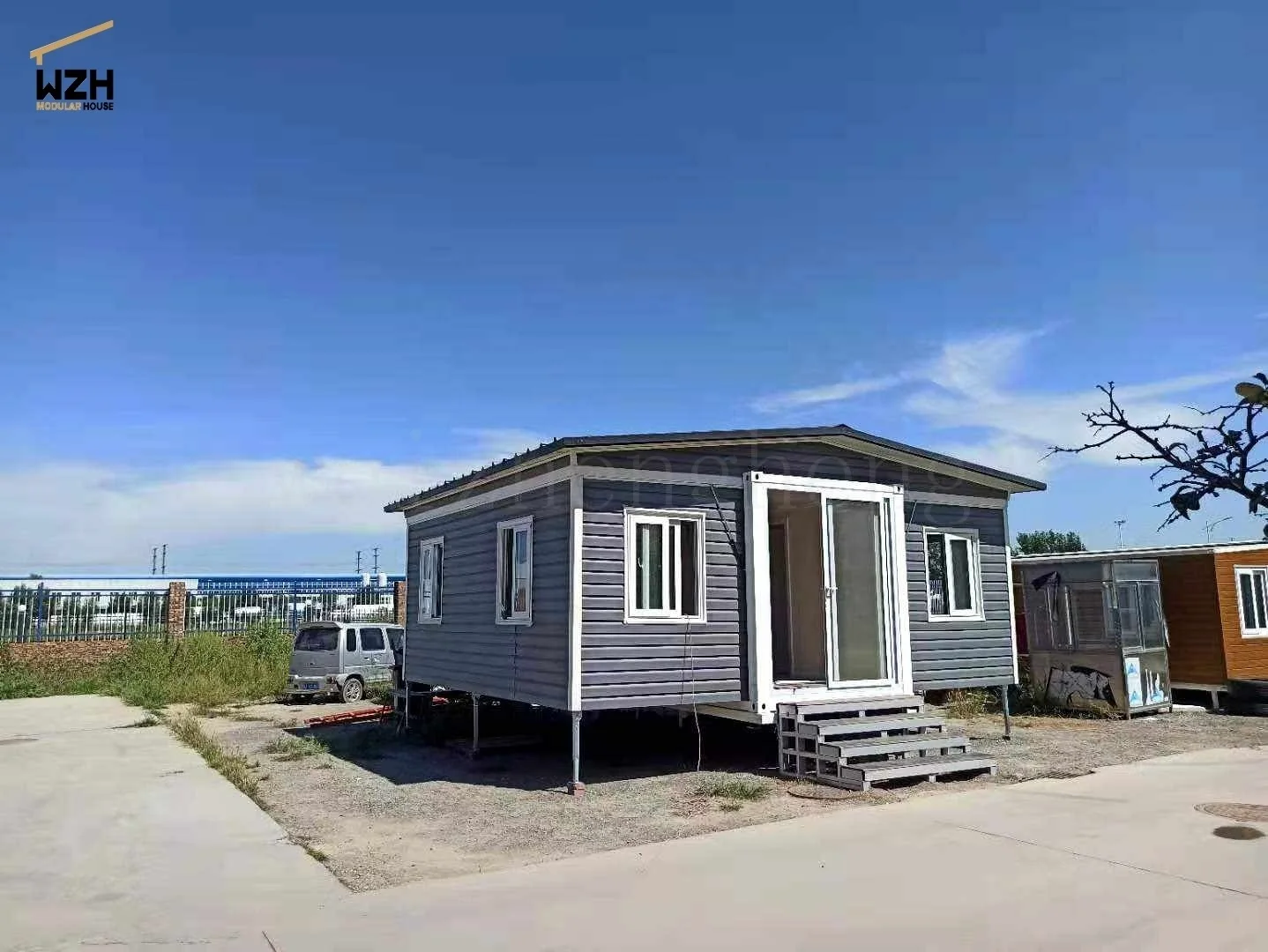 Los Angeles Container Prefab   Homes with 2 and 3 Bedrooms and Electric and Plumbing System