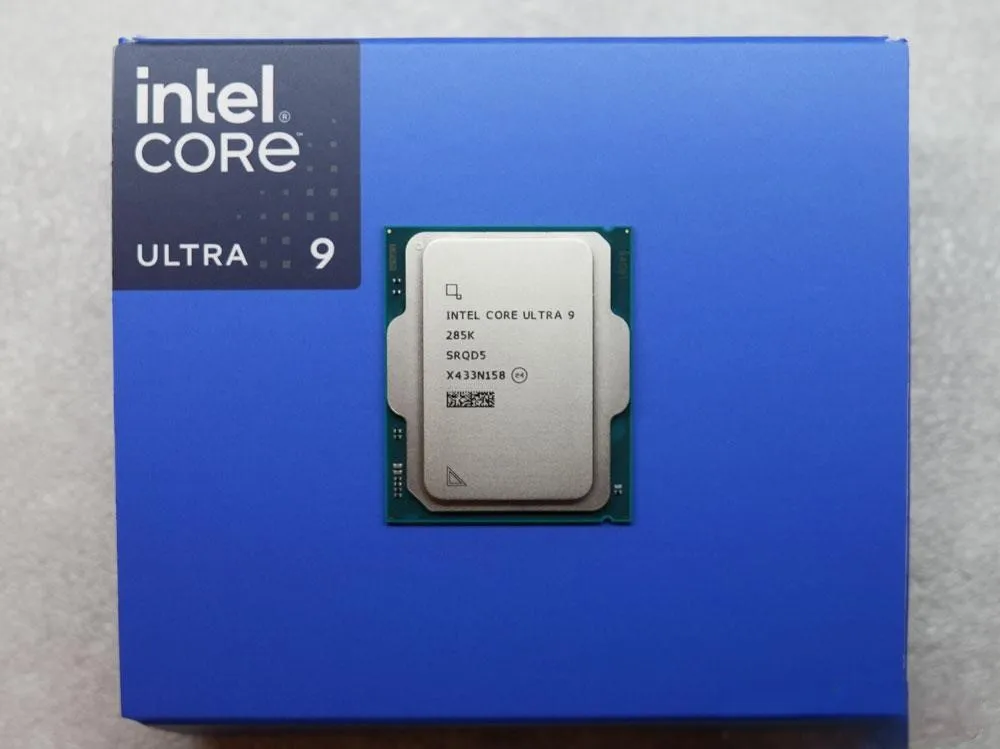 Intel Core Ultra 9 285K - 24 Cores, 8P+16E, 24 Threads