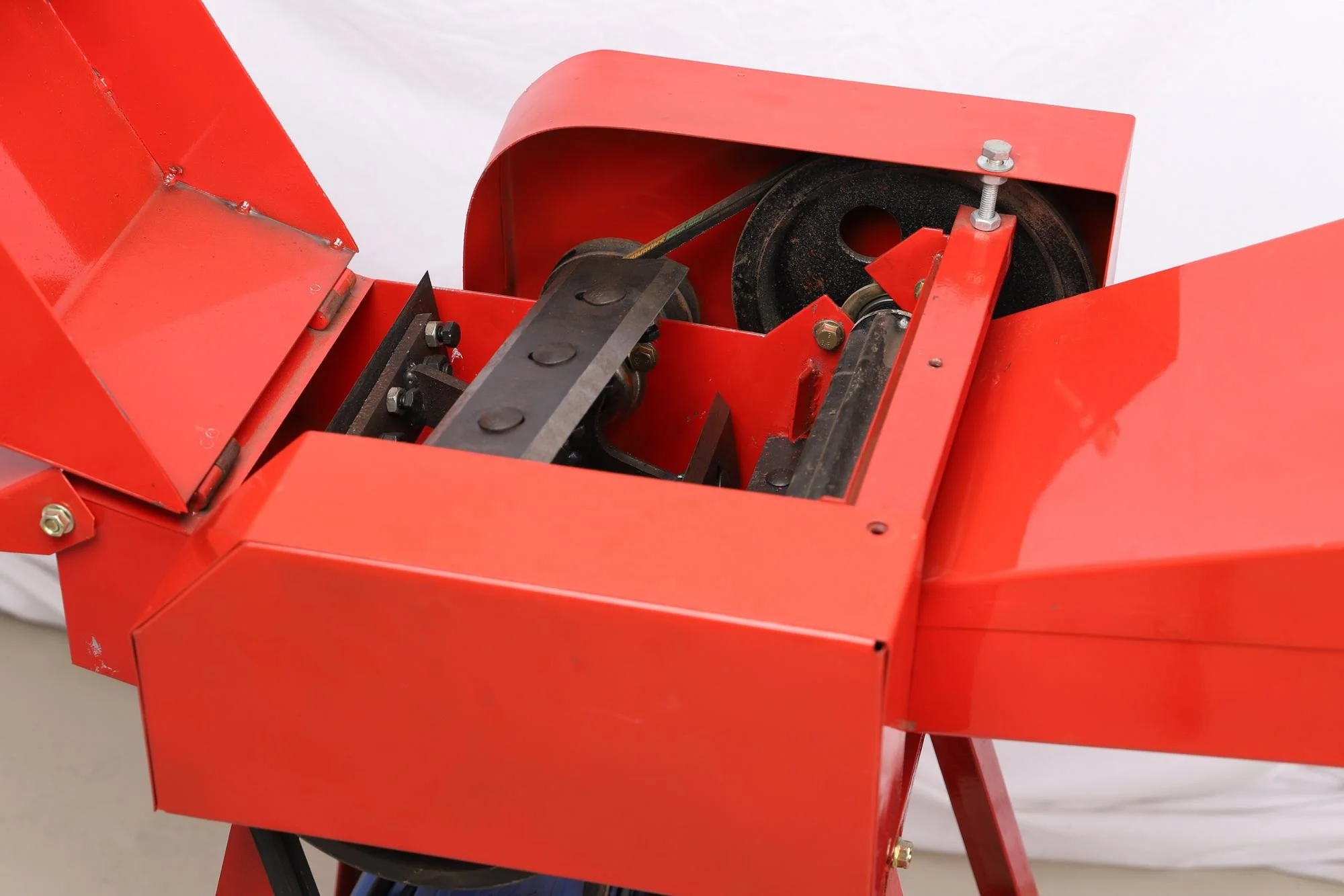 Hot Selling Animal Feed Processing Machine Straw Crusher Chaff Cutter Grass Fodder Cutting Machine Farm Grass Shredder Machines