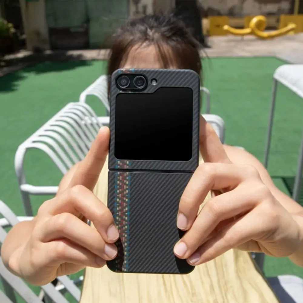 Carbon Fiber Phone Case For Samsung Galaxy Z Flip5 Flip4 Flip3 5G Flip Weaving Plain Cover Business Anti Drop SJK485 Laudtec factory